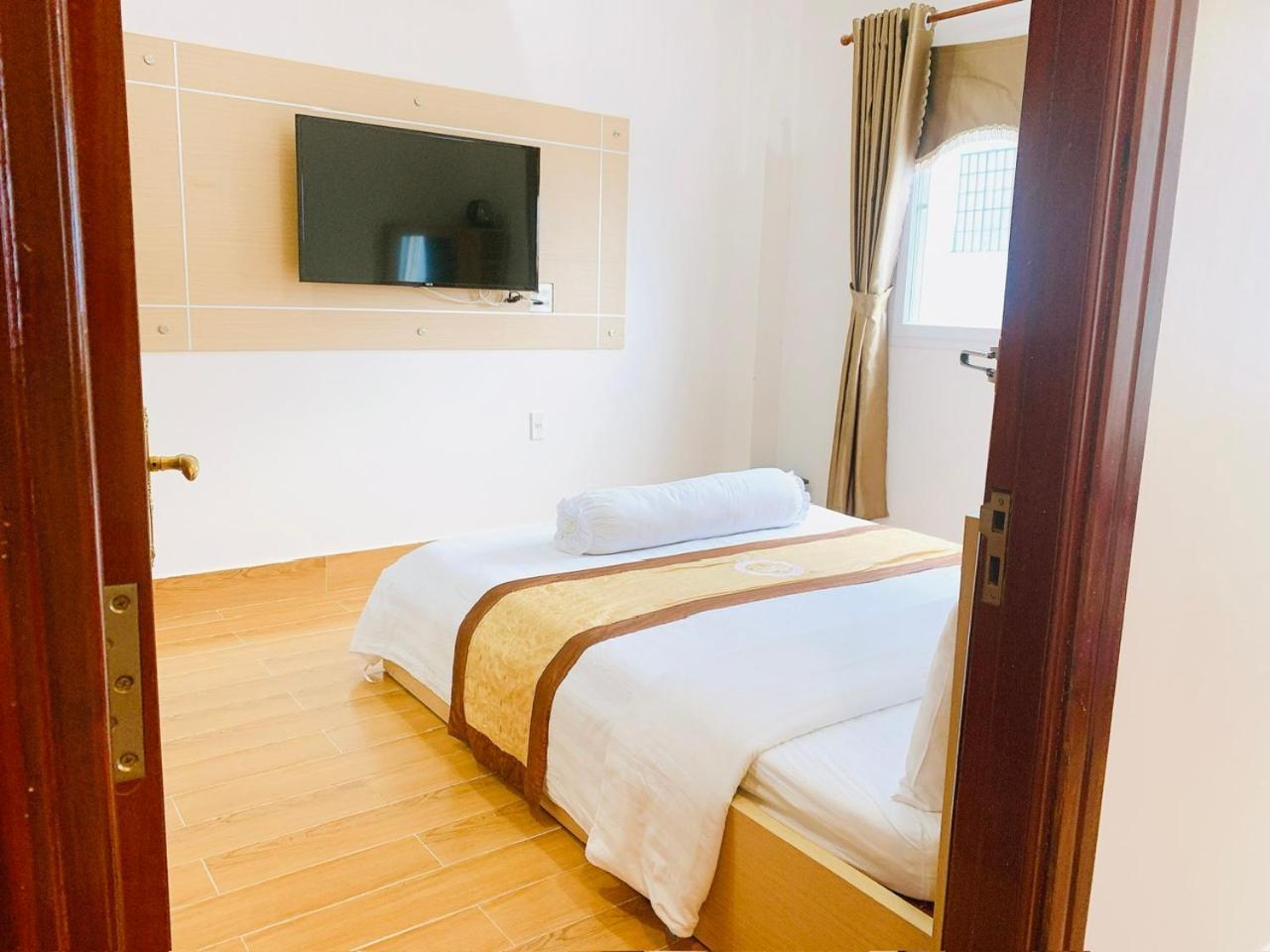 Phuc Hung Hotel Ратьзя Экстерьер фото