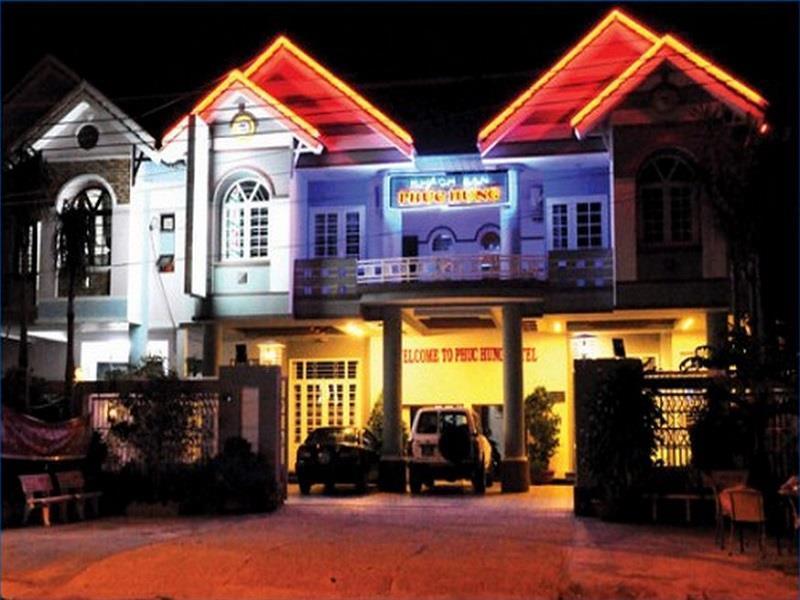 Phuc Hung Hotel Ратьзя Экстерьер фото