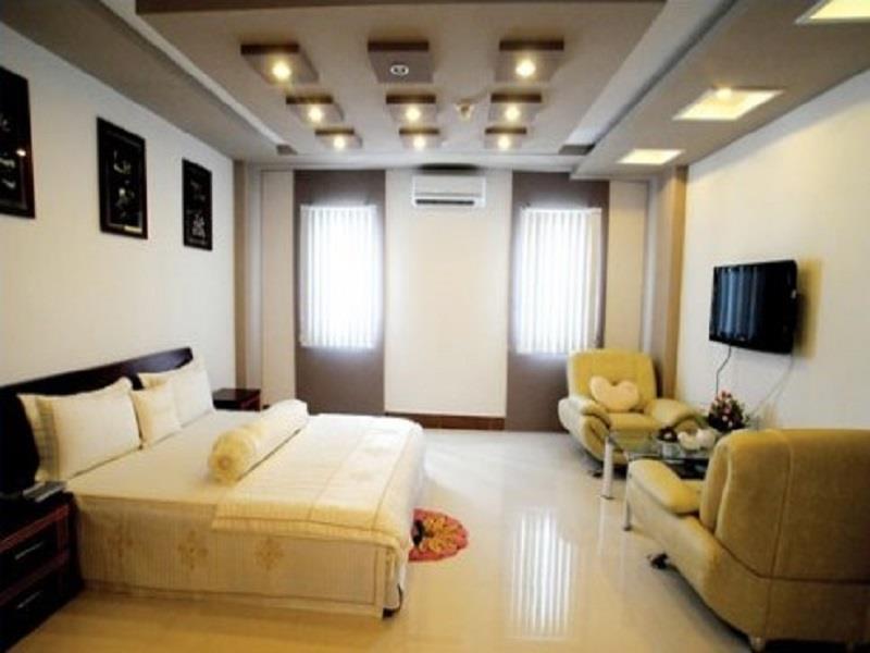Phuc Hung Hotel Ратьзя Экстерьер фото